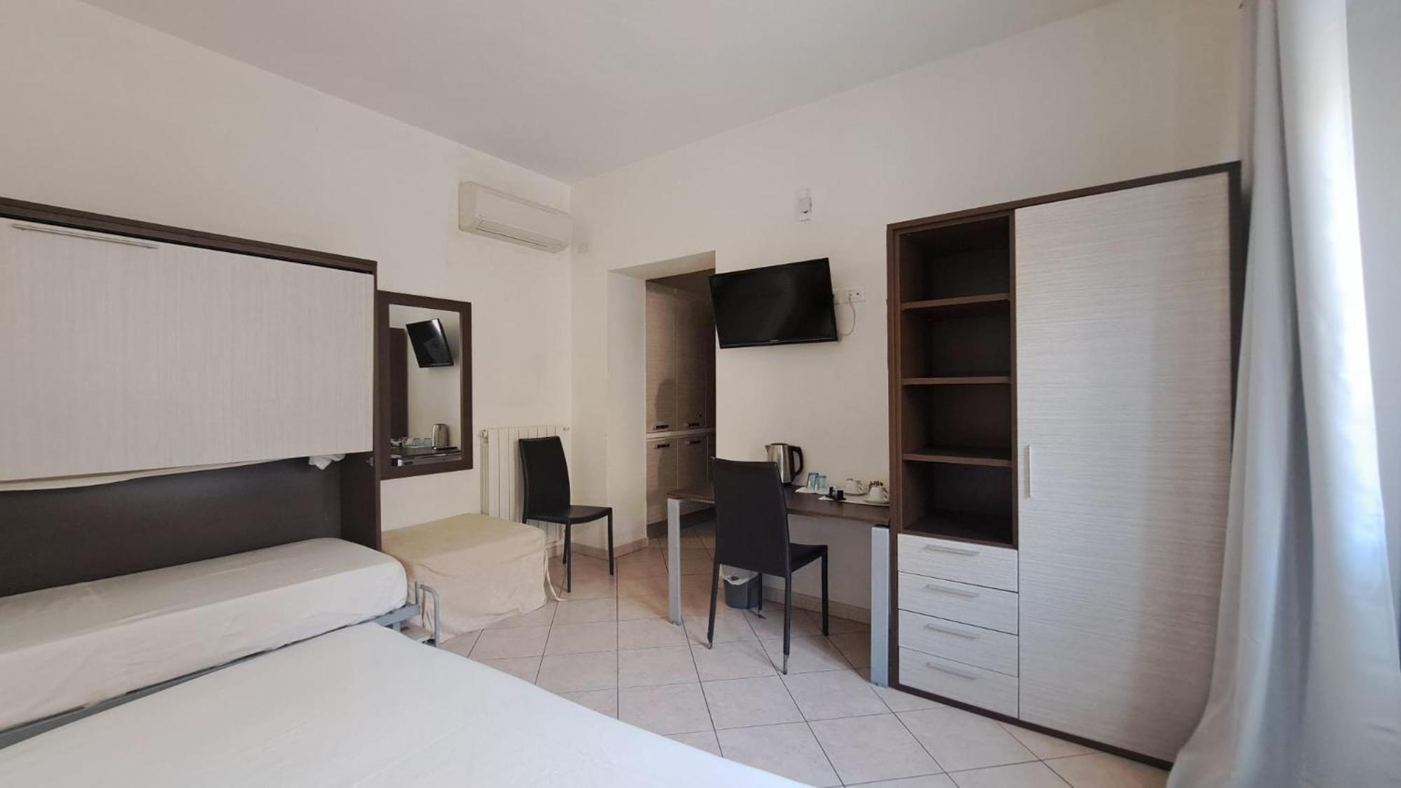 Domo - Guest-House Il Nespolo Fiorito Bed & Breakfast Orosei Exterior photo